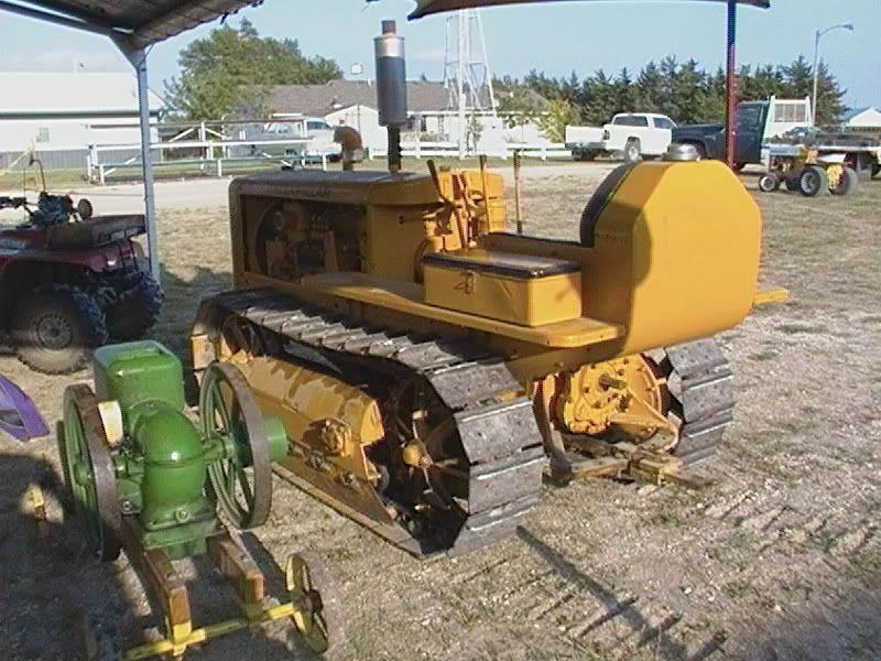 Show report Goessel Kansas 2010 (many LARGE photos) Smokstak® Antique